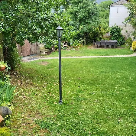 Conjunto Entre Acebos