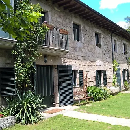 Conjunto Entre Acebos Casa de Campo Sotillo de Sanabria