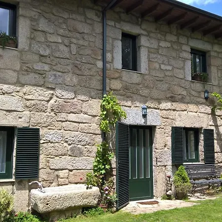 Conjunto Entre Acebos