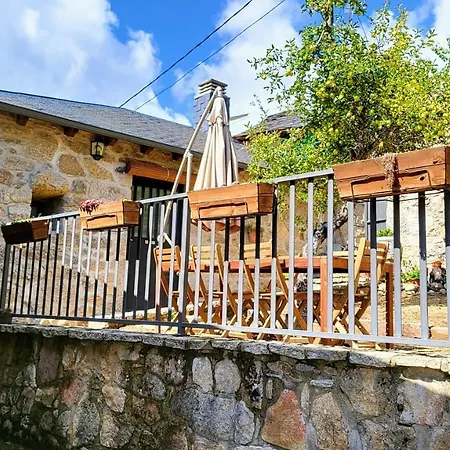 Country house Conjunto Entre Acebos *
