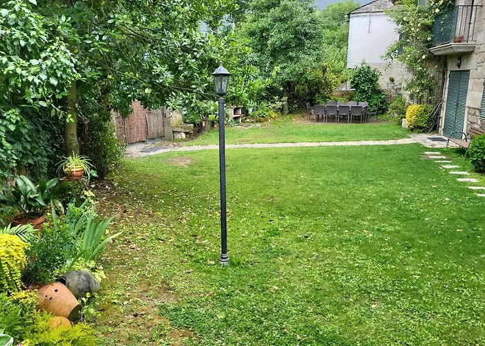 Conjunto Entre Acebos