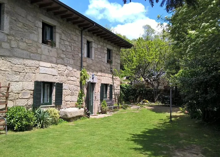 Conjunto Entre Acebos Gospodarstwo wiejskie *