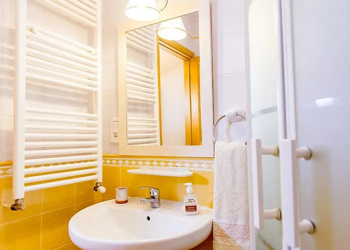 Conjunto Entre Acebos