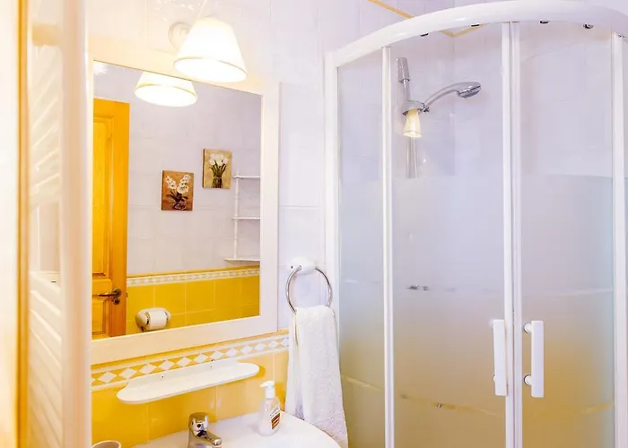 Conjunto Entre Acebos *